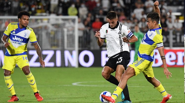 Allegri thở phào trước thắng lợi đầu tiên của Juventus